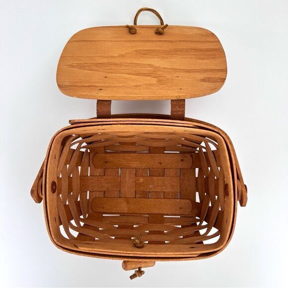 Vintage 1993 Longaberger Kiddie Purse Basket with Lid and Toggle Closure - Picture 7 of 11